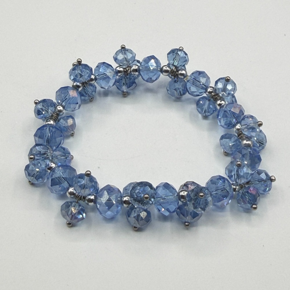 Blue Faceted Glass Bead Flower Cluster Stretch Bracelet Silver Tone Statement